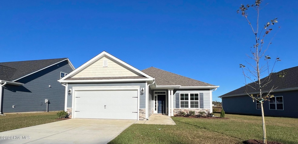 Sold $304,900