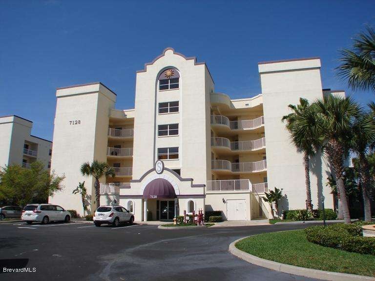Front  View of Condo.JPG