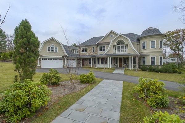 55 Lyman Rd, Chestnut Hill, MA 02467 - photo 1