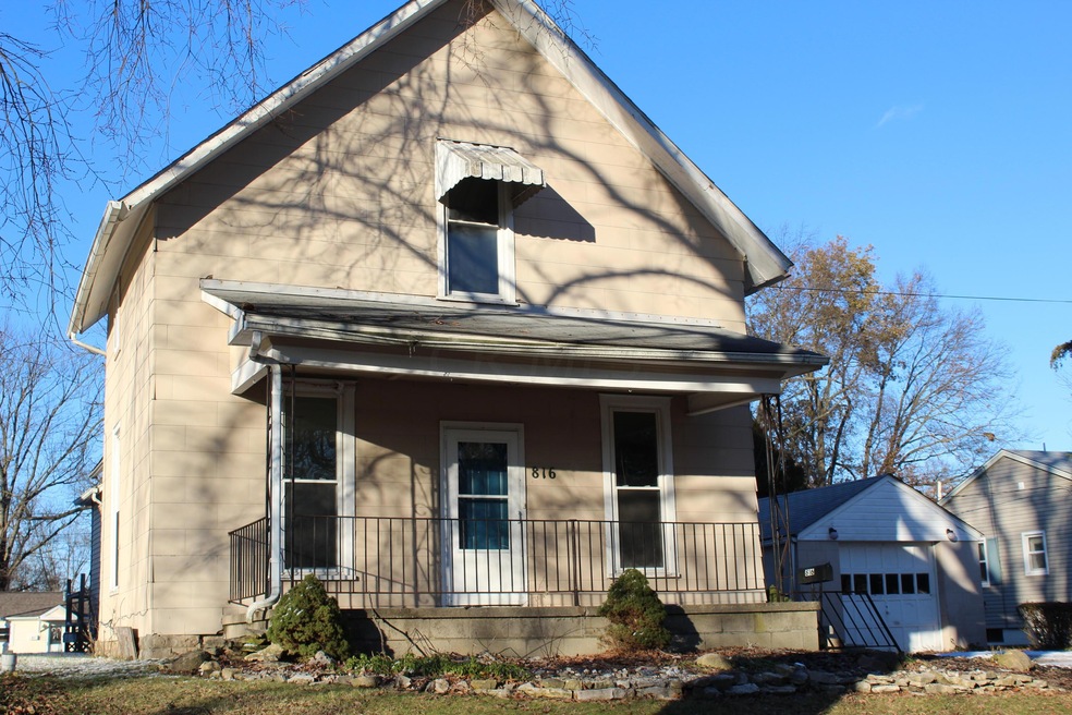 816 W 9th St, Marysville, OH 43040 - photo 1