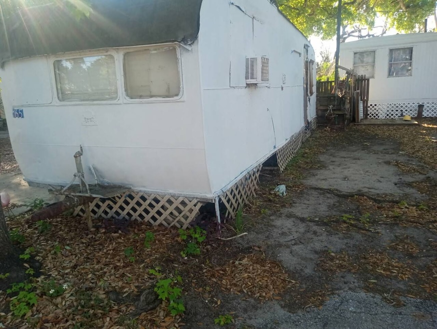 622 N Beach St unit 165, Daytona Beach, FL 32114 - photo 1