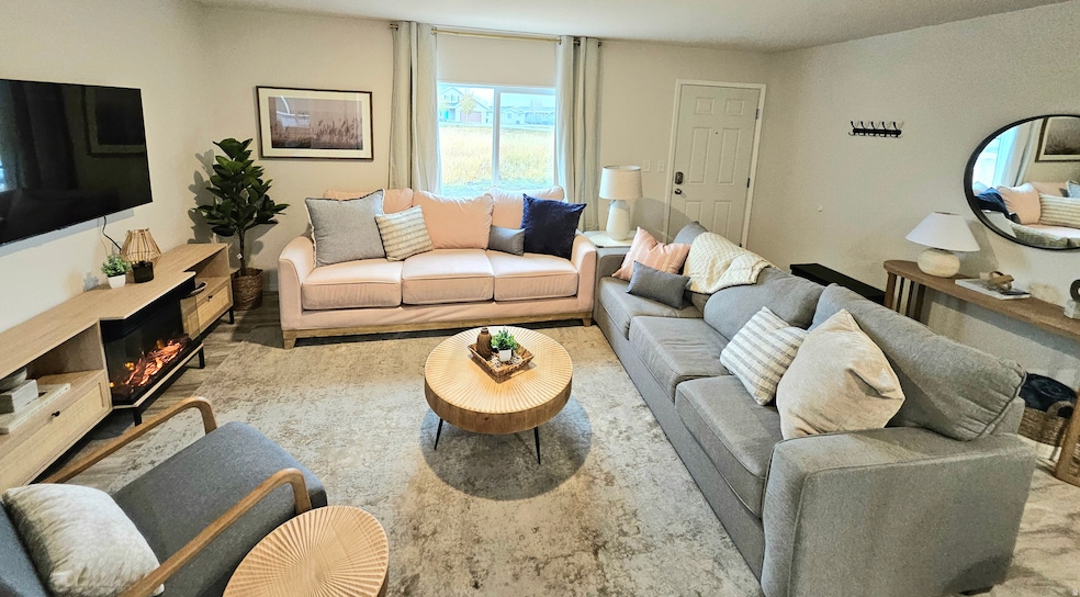 563 Aspen Dr, Garden City, UT 84028 - photo 1