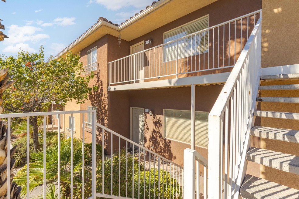 Charming Top Floor Condo