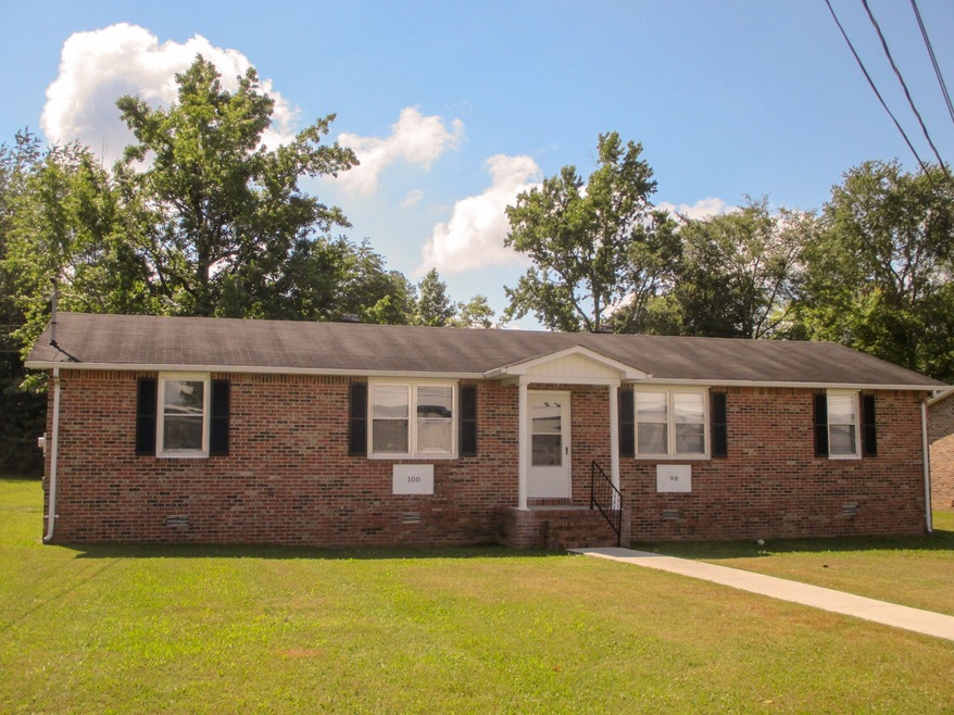 98 Hunt St, Manchester, TN 37355 - photo 1