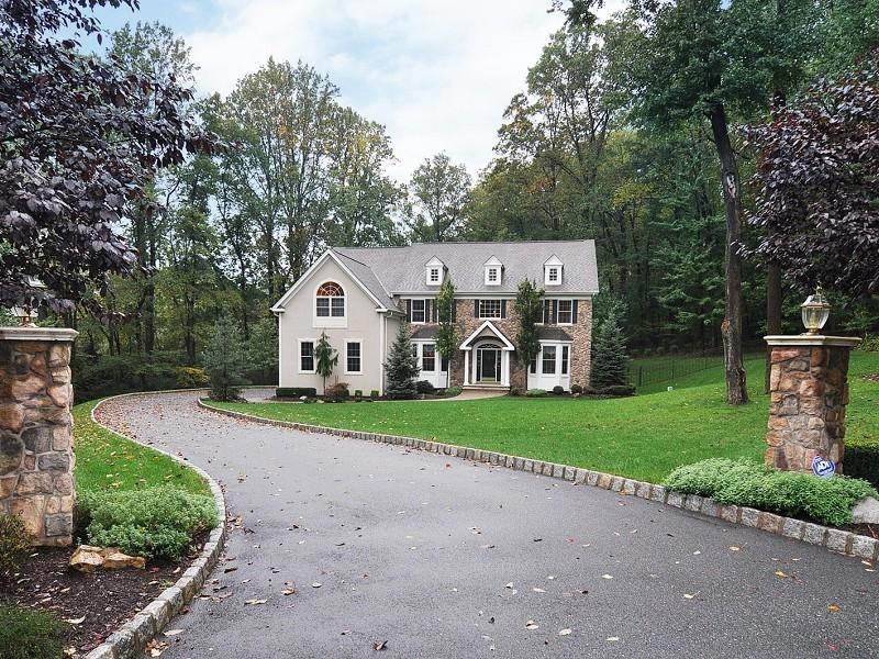 7 Poplar Ct, Randolph, NJ 07869 - photo 1