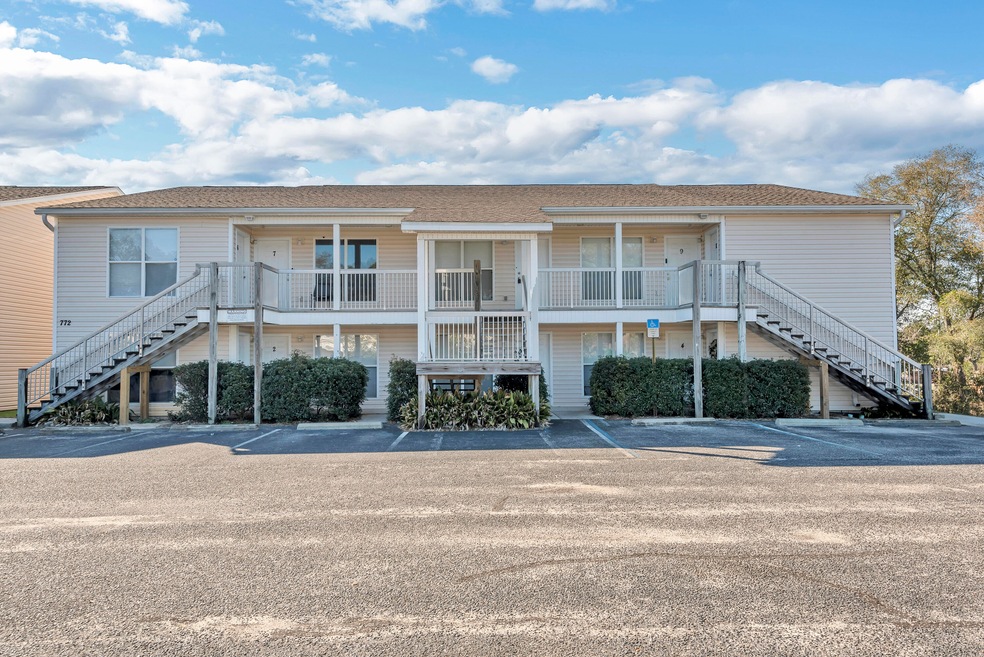 770 Rockport Ct unit 10, Fort Walton Beach, FL 32548 - photo 1
