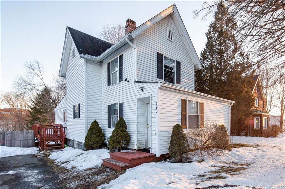 390 Pearl Lake Rd, Waterbury, CT 06706 - photo 1