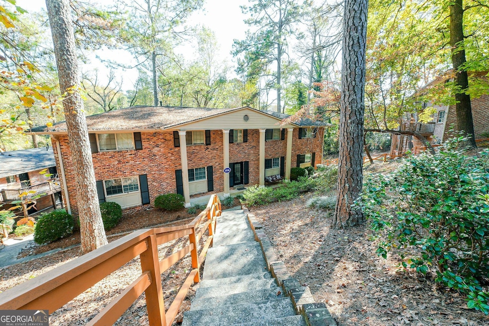 2516 Peachwood Cir NE unit 2, Atlanta, GA 30345 - photo 1