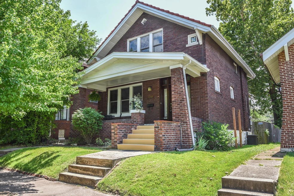 5244 Lansdowne Ave, Saint Louis, MO 63109 - photo 1