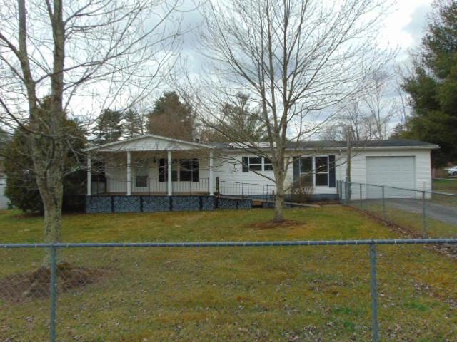 113 Clarence Lane Daniels, WV 25832