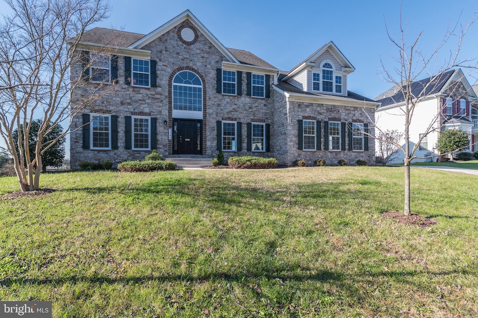 7108 Glen Pine St, Glenn Dale, MD 20769 - photo 1