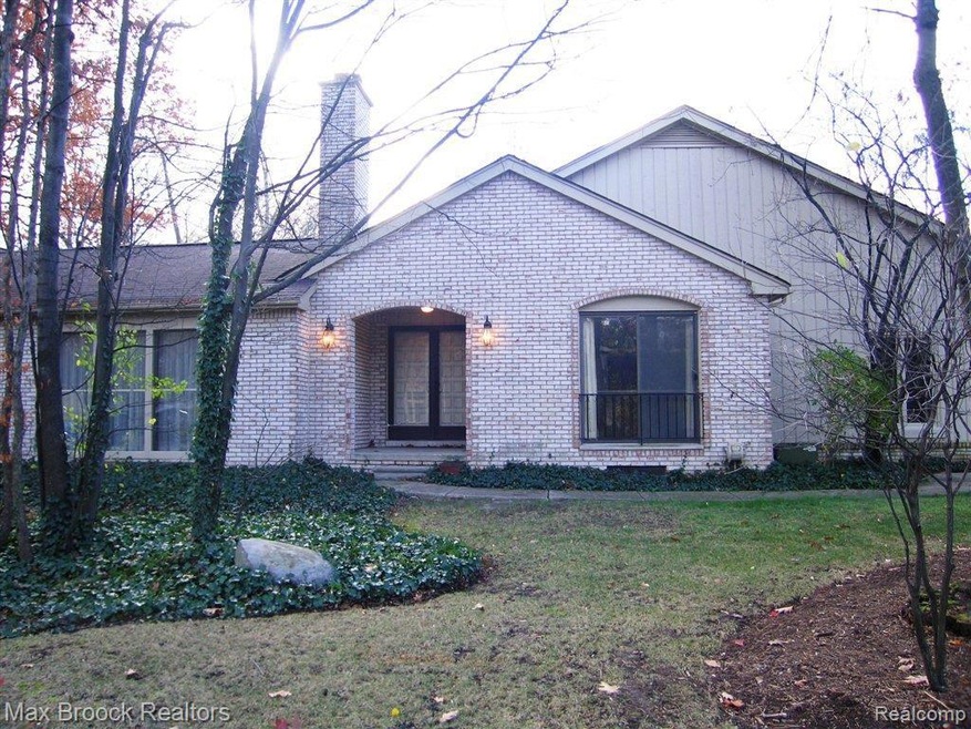 1340 Forestglen Court, BH.JPG