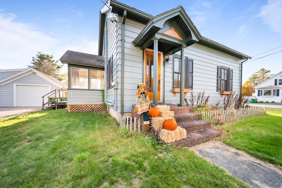 Under Contract $359,900