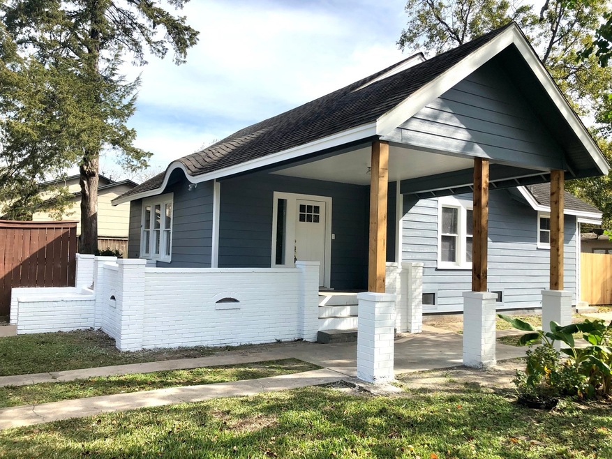 2200 Avenue M, Rosenberg, TX 77471 - photo 1