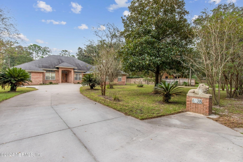 4-web-or-mls-9_4526 Craven Rd W