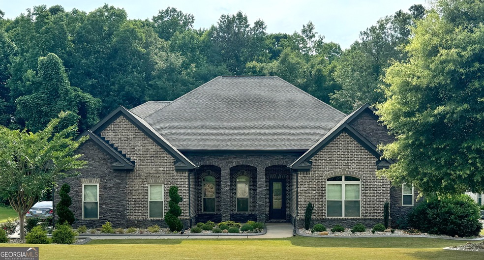 Sold $600,000 • Co-Listing Agent