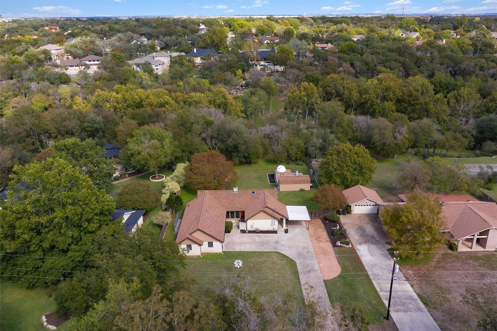 Stevie Sienkiel Real Estate Agent in TX