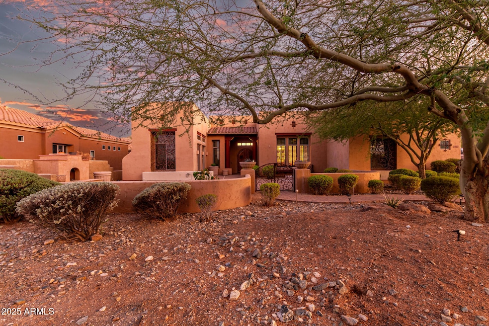 1611 W Pearce Rd, Phoenix, AZ 85041 - photo 1