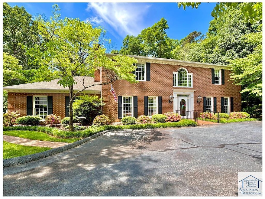 Under Contract $529,500