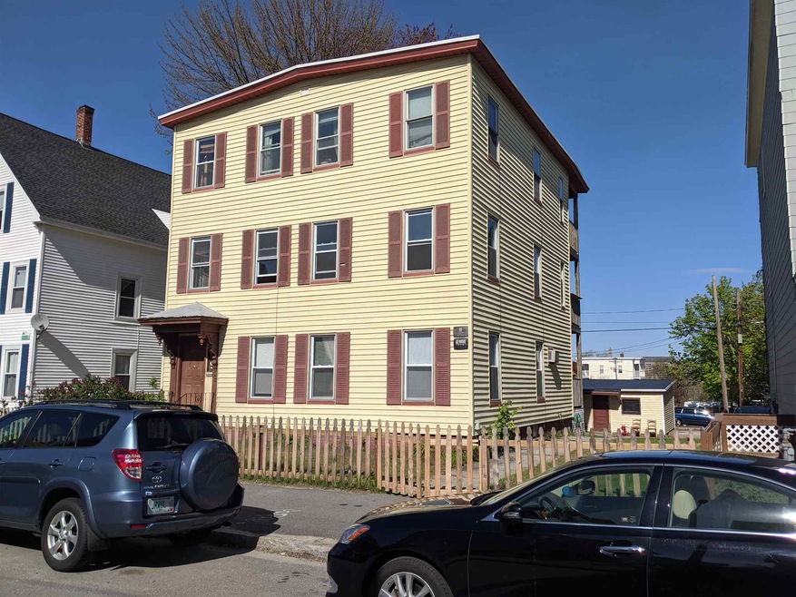 377 Dubuque St unit 3, Manchester, NH 03102 - photo 1