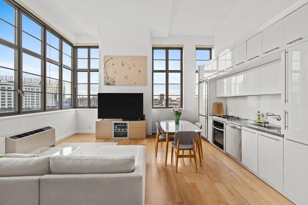 Arris Lofts unit 529, Long Island City, NY 11101 - photo 1