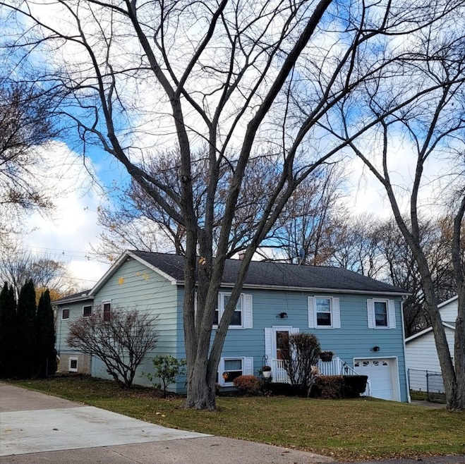 3502 Priscilla Dr, Erie, PA 16506 - photo 1