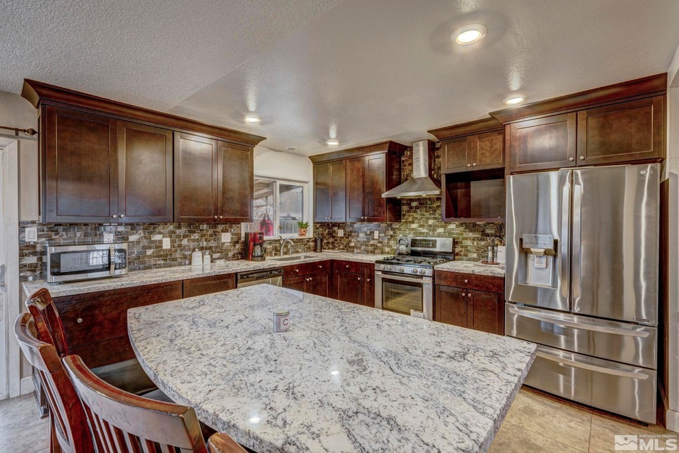 285 Sells St, Sparks, NV 89431 - photo 1