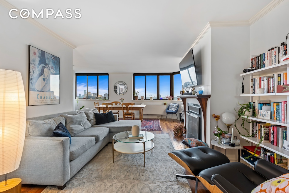 280 Park Ave S unit 26A, New York, NY 10010 - photo 1