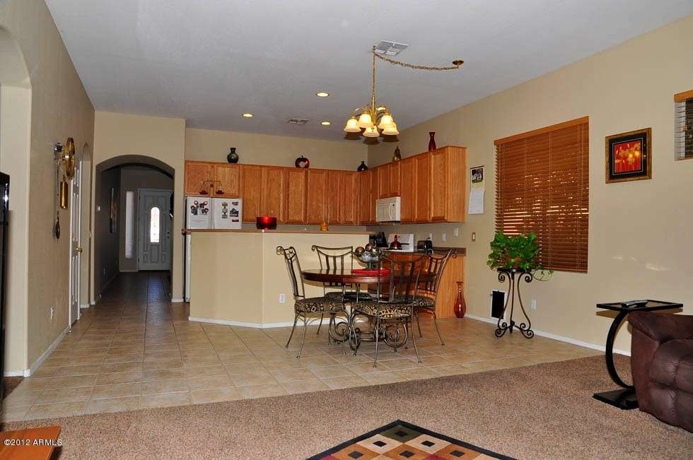 Breakfast Room-Kitchen[1]