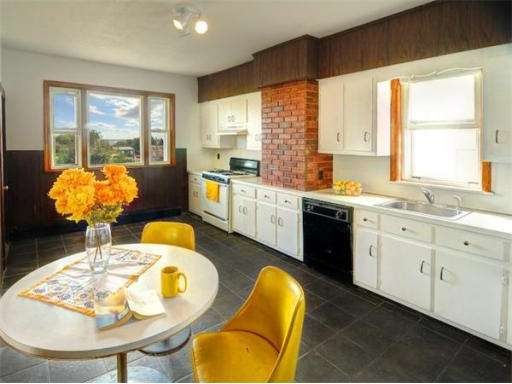 73 Homer St unit 3, Boston, MA 02128 - photo 1