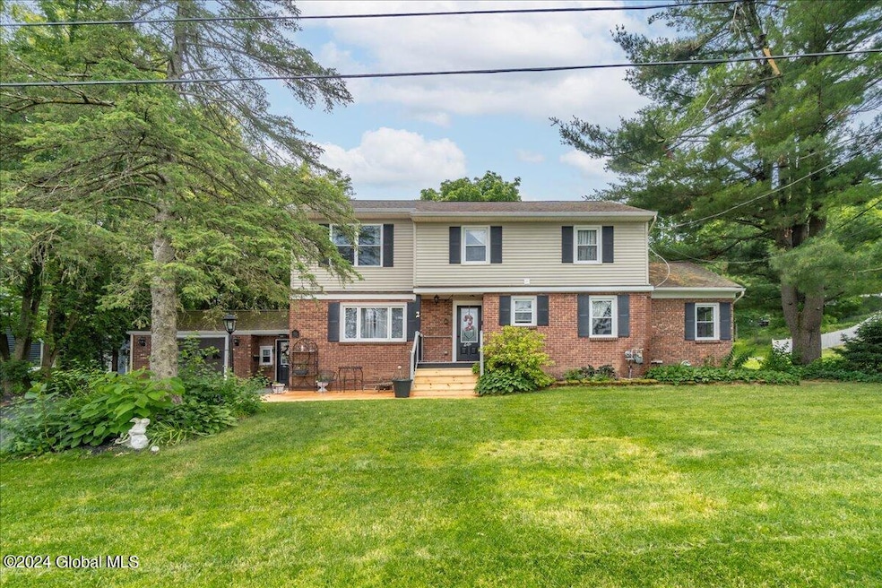 2 Hudson Ave unit W, Rensselaer, NY 12144 - photo 1