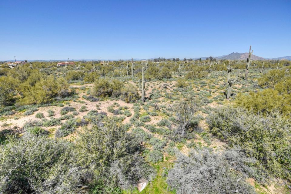 7176 East Dixileta Drive-MLS_Size-001-8-