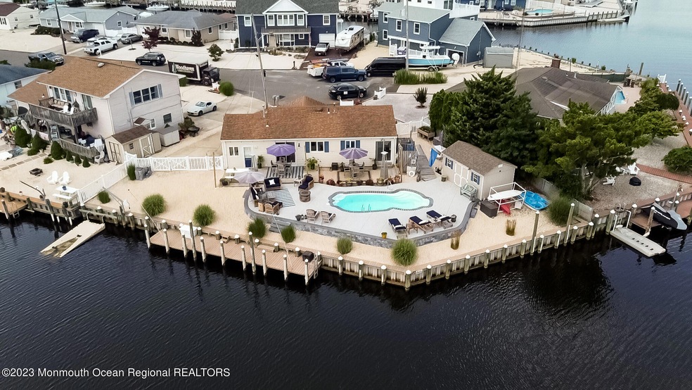 55-1207 Penguin Ct MLS