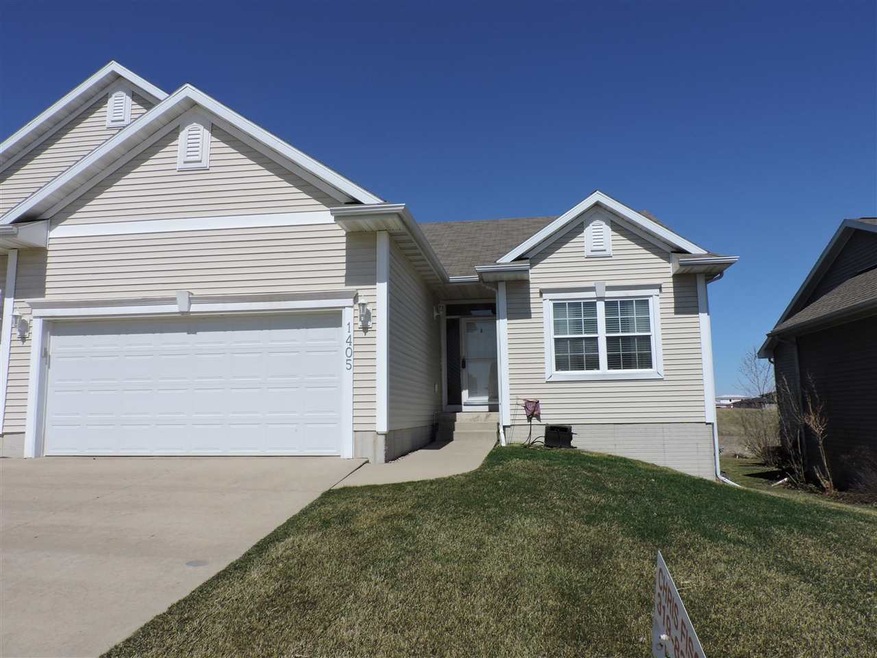1405 Ashworth Dr unit 1405, Cedar Falls, IA 50613 - photo 1