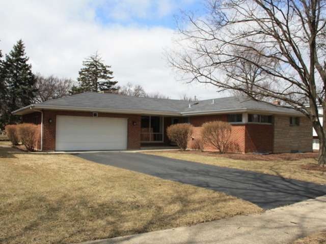 190 S Linden Ave, Elmhurst, IL 60126 - photo 1