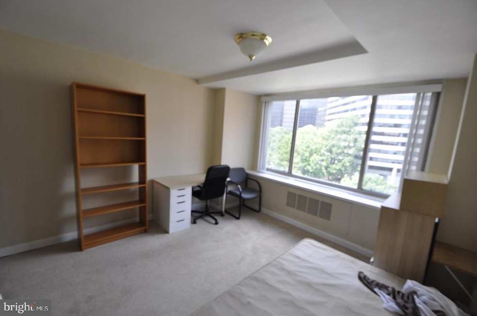 1121 Arlington Blvd unit 842, Arlington, VA 22209 - photo 1