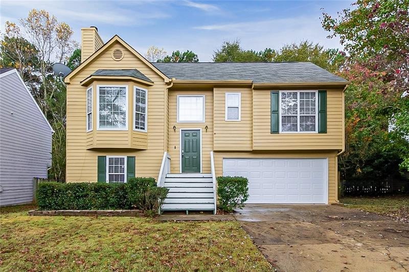 4351 Yellow Rose Dr, Austell, GA 30106 - photo 1