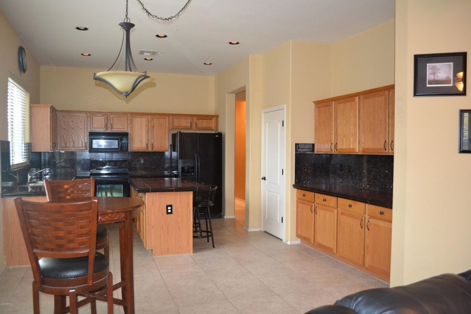 10414 E Laguna Azul Ave unit 8, Mesa, AZ 85209 - photo 1