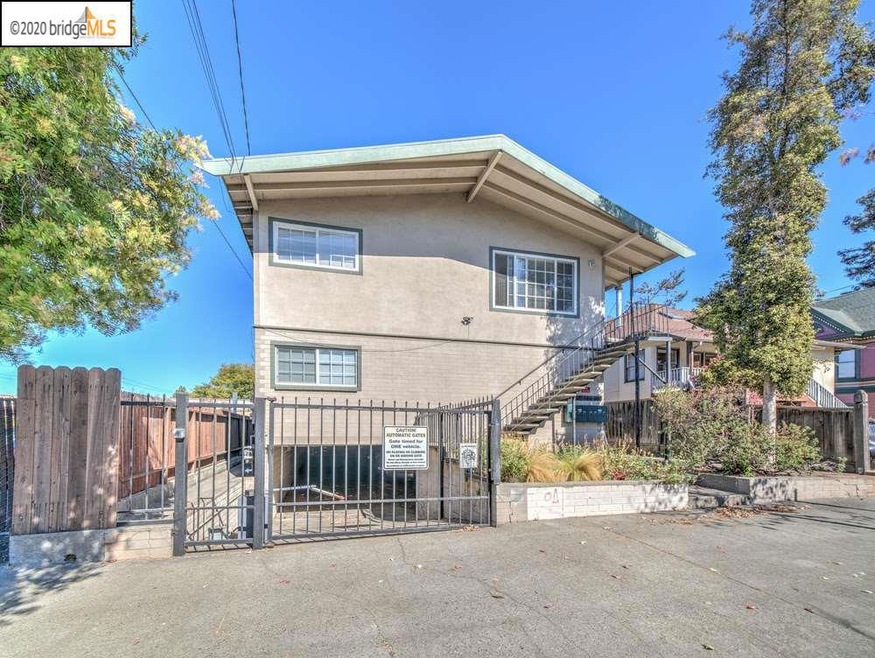 2119 Russell St, Berkeley, CA 94705 - photo 1