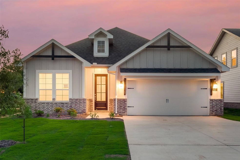 417 Smith Rd, Springtown, TX 76082 - photo 1