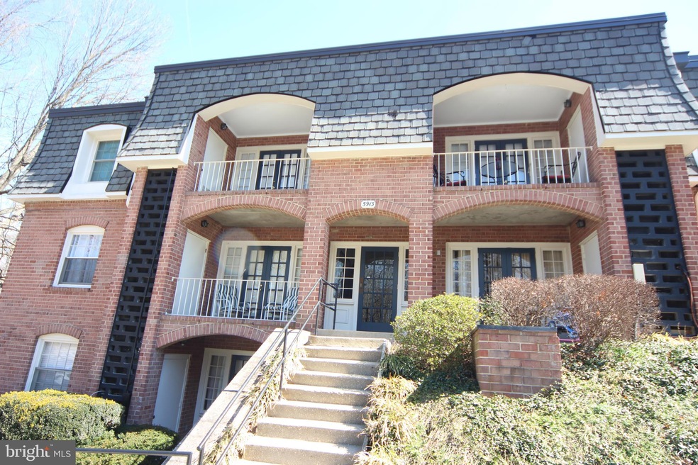 5913H Prince James Dr unit H, West Springfield, VA 22152 - photo 1