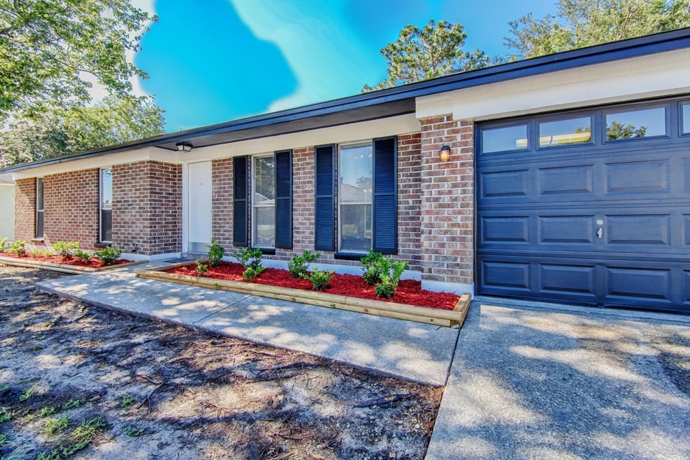 7136 Blache Ct, Jacksonville, FL 32210 - photo 1