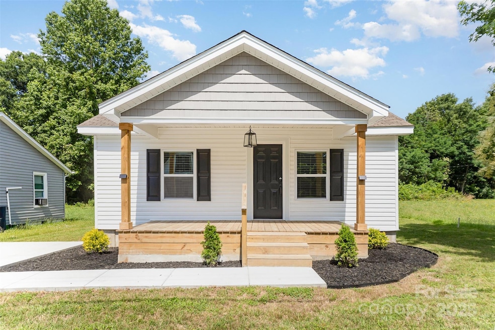 210 Marshall St, Rock Hill, SC 29730 - photo 1