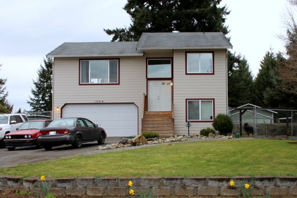 13414 Cedar Ct E, Bonney Lake, WA 98391 - photo 1