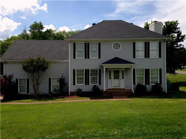 Welcome to 1427 Bluegrass Rd. located in the Stonebrook subdivision.