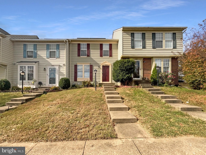 16946 Monmouth Ct, Dumfries, VA 22026 - photo 1