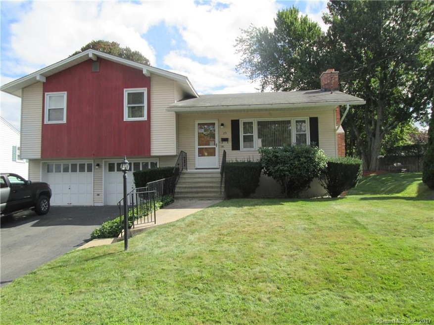 23 Partridge Dr, Waterbury, CT 06708 - photo 1