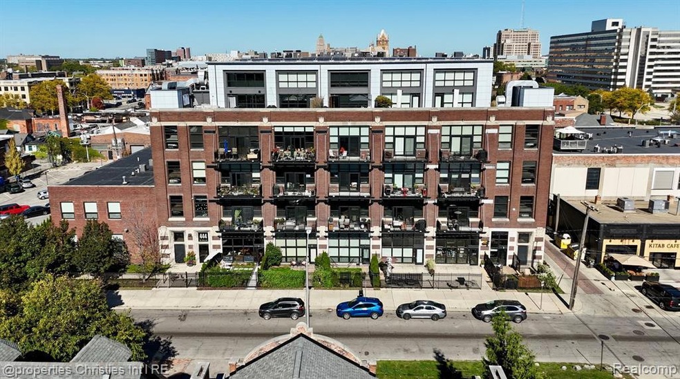 Exterior, Building Photo