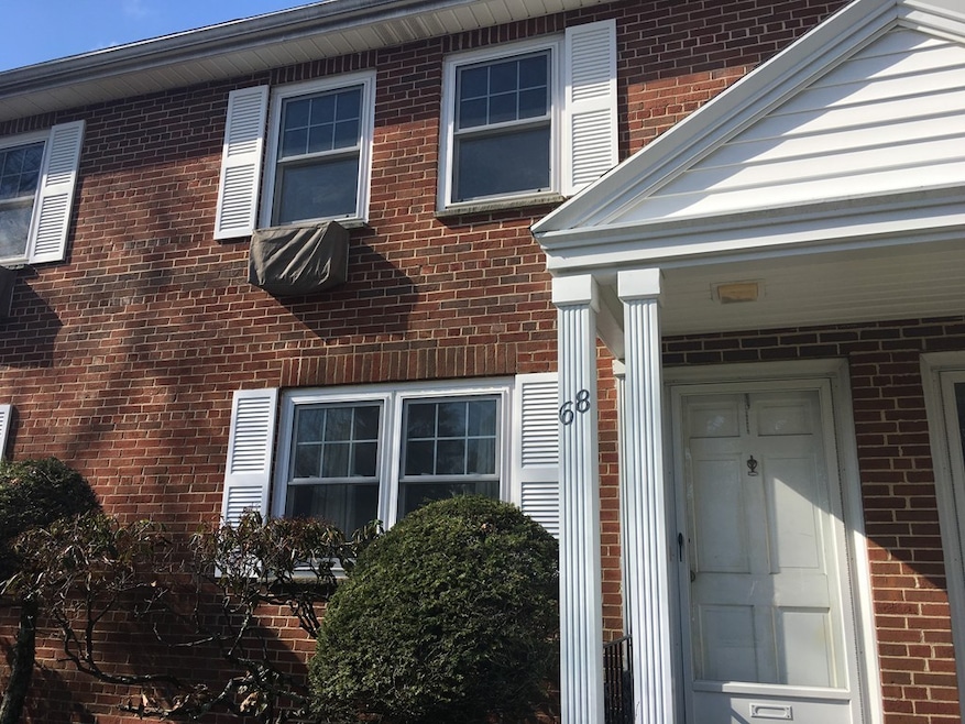 68 Emerson Gardens unit 68, Lexington, MA 02420 - photo 1