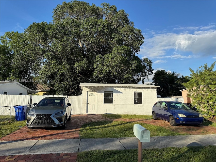 2507 NW 4th Ct, Pompano Beach, FL 33069 - photo 1